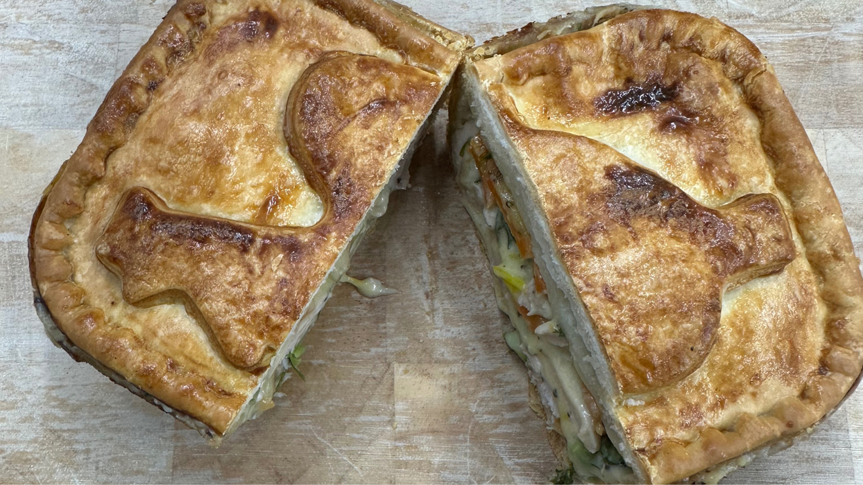 1850 Chicken & Tarragon Pie